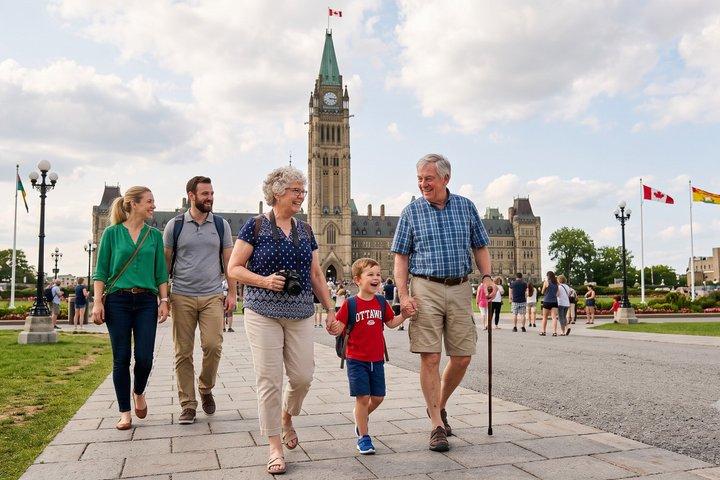 Private Family Heritage Walking Tour in Ottawa