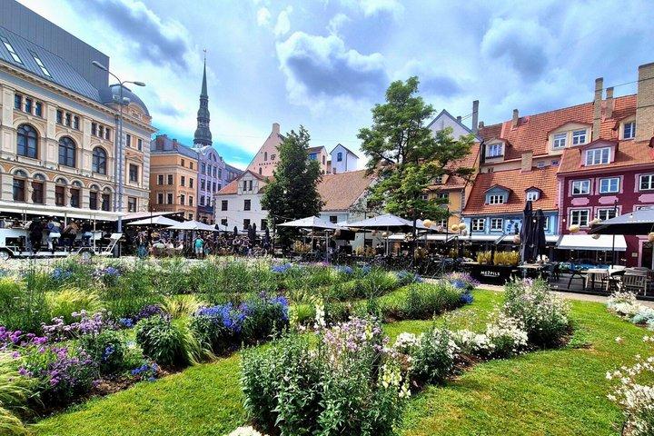 Riga Old Town Walking Tour: Stories and Legends