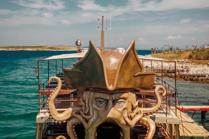 Medulin: All-Inclusive Kraken Boat Tour to Kamenjak Cave & Levan