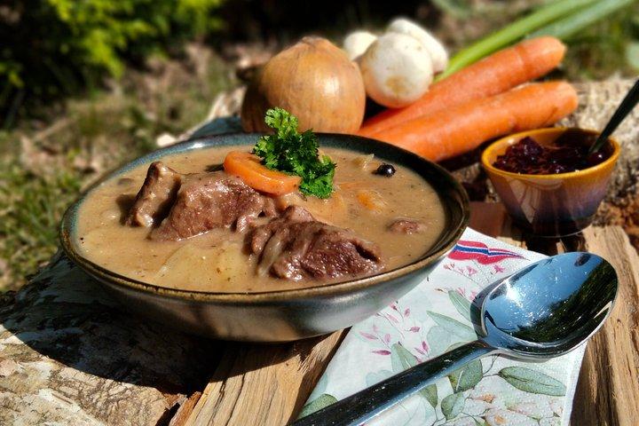 Private Chef Forest Dinner: Authentic Norwegian Food Tour in Oslo