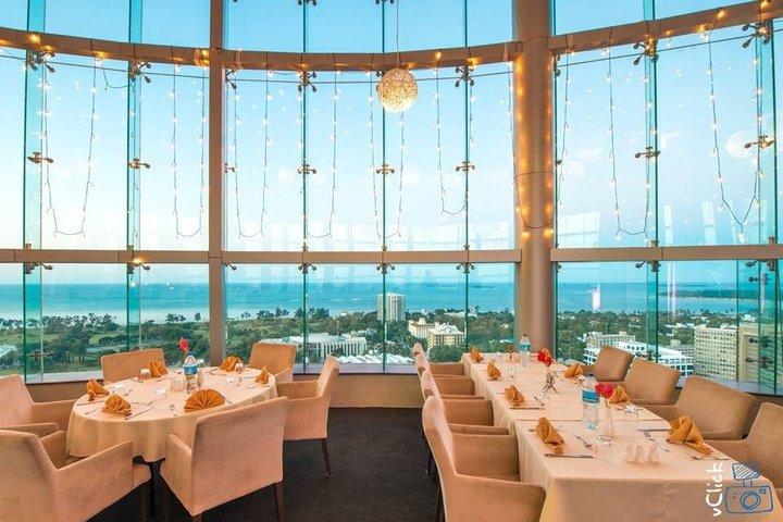 Dar es Salaam City Tour & 360 Degree Revolving Dining Experience