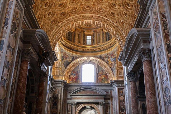 "UNLOCK VATICAN : Museums, Sistine and Basilica"