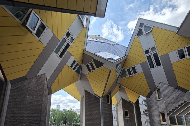 Rotterdam Self Guided Highlights and Hidden Gems Walking Tour