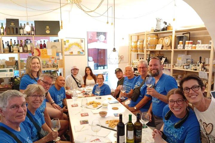 Genoa: 5 Ligurian Wines with Pesto, Focaccia & Cheese Tasting