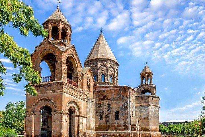Private 8-9-hour Echmiadzin, Zvartnots, Garni and Geghard trip from Yerevan