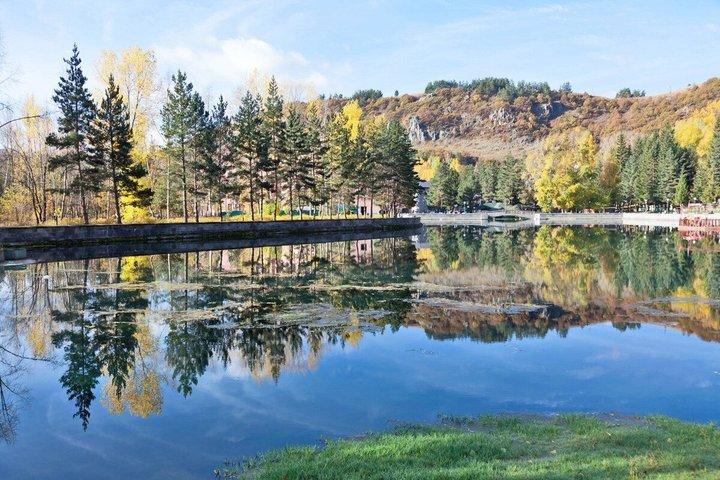 Private tour to Khor Virap, Hin Areni wine factory (tasting), Noravank, Jermuk