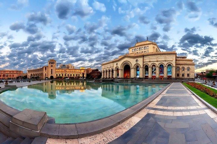 Private sightseeing and walking tour in Yerevan