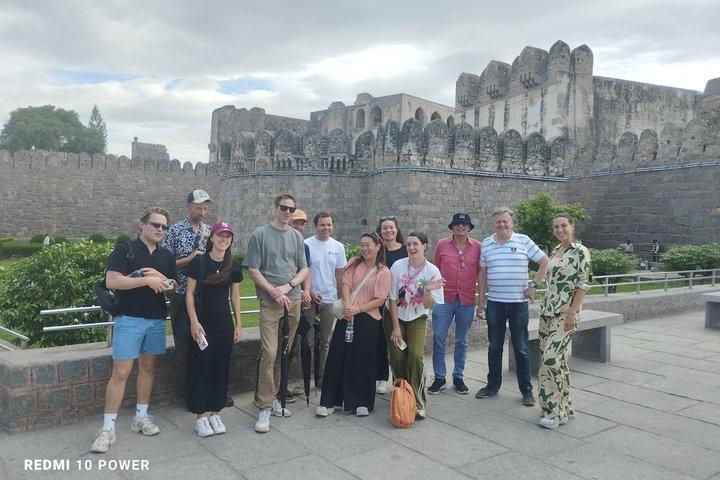 Hyderabad: Private Guided Tour of Golconda Fort, Royal Necropolis