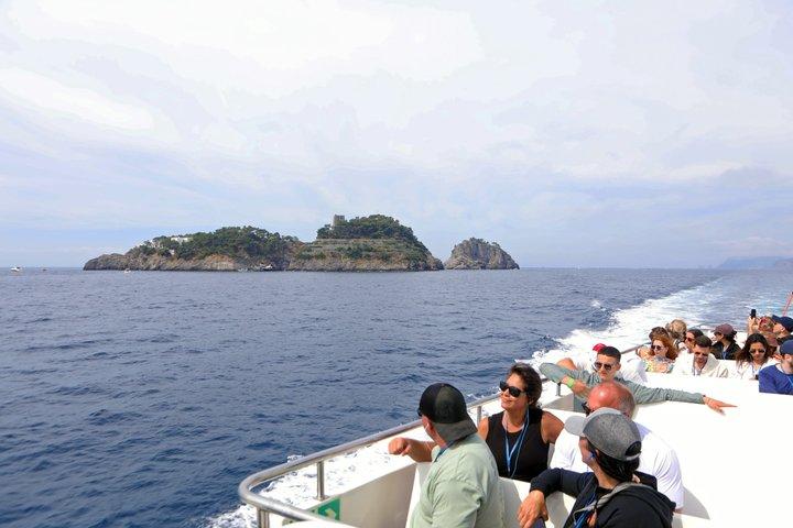 Boat Tour of Amalfi, Positano and Ravello from Sorrento