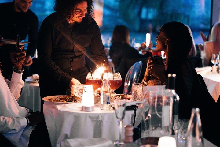 Paris Gourmet Dinner Seine River Cruise with Singer and DJ Set