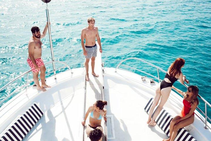 Morning Palma Bay Boat Tour with Food