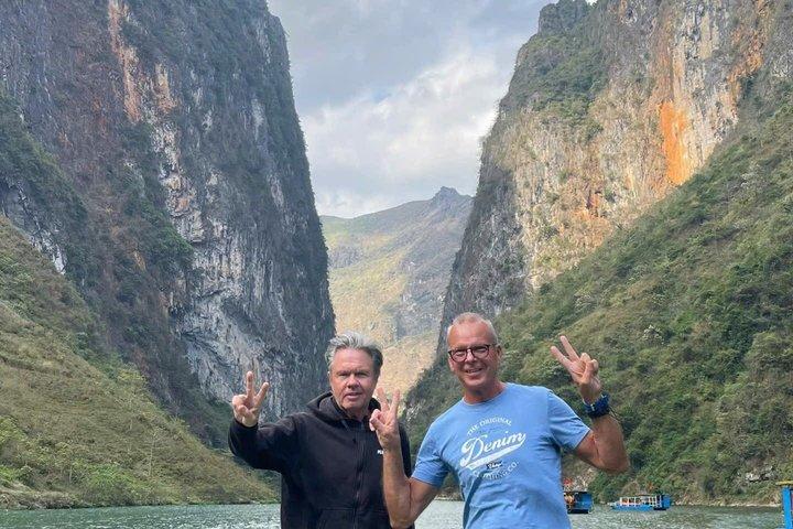 3D3N Ha Giang Loop Car Adventure - Small Group&All-Include
