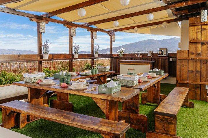 Cooking Class & Meal at a Roof Garden in Athens