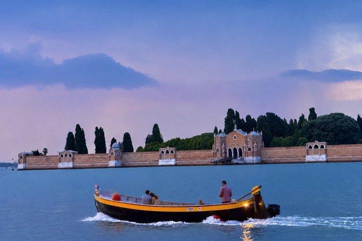 Venice Sunset by Typical Venetian Boat with Prosecco