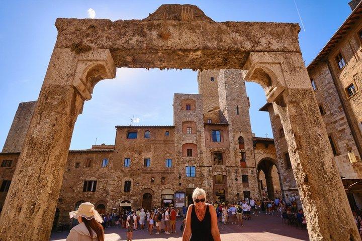 Tuscany's hidden gems: San Gimignano, Volterra, St Galgano Abbey