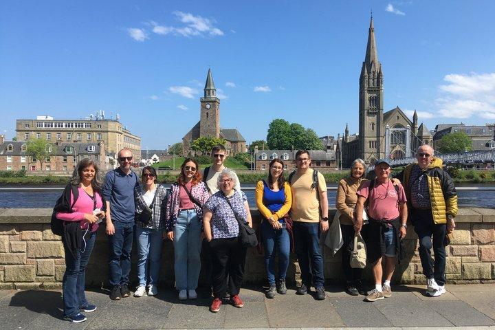 Inverness City Highlights Walking Tour with Local Guide