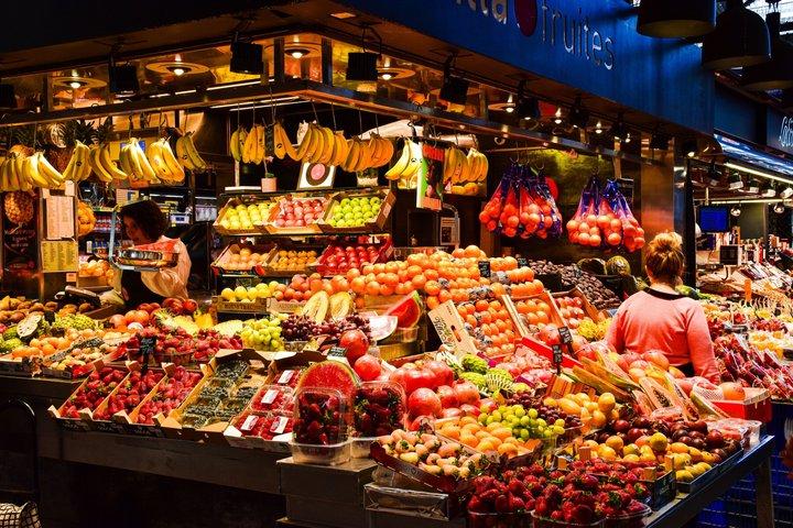 Barcelona Barri Gòtic Self-Guided Walking Tour & Scavenger Hunt