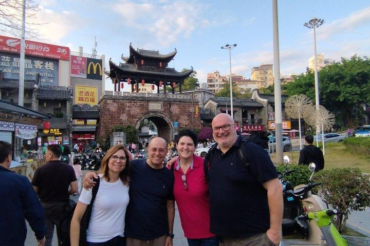 Day Tour to Shenzhen from Hong Kong by High Speed Bullet Train