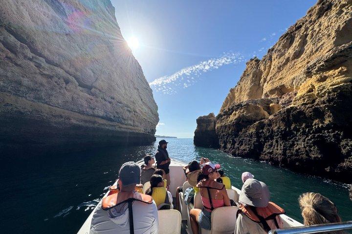 Portimão Boat Tour to Benagil & local hidden Caves Small Group