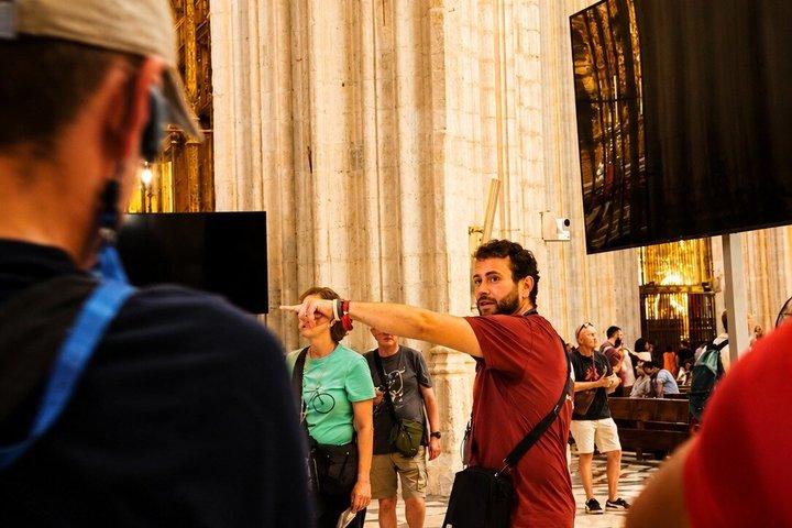 Seville Cathedral & Giralda: Guided Tour with Fast-Track Tickets