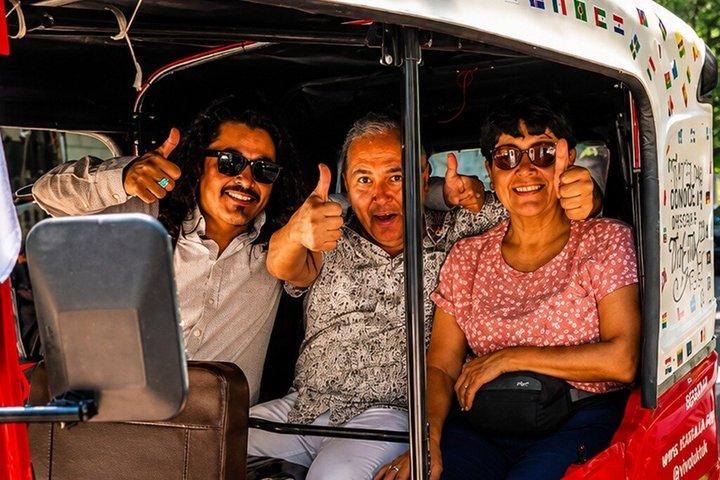 Tuk Tuk Tour of Rome and Condesa on CDMX