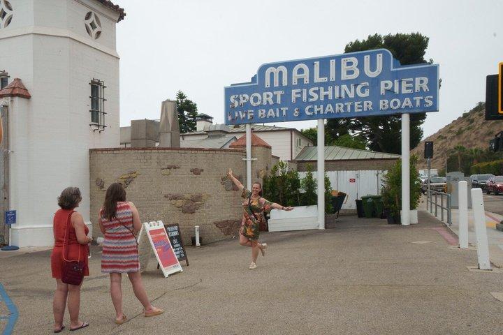Malibu Open-Air Tour from Santa Monica with Celebrity Homes