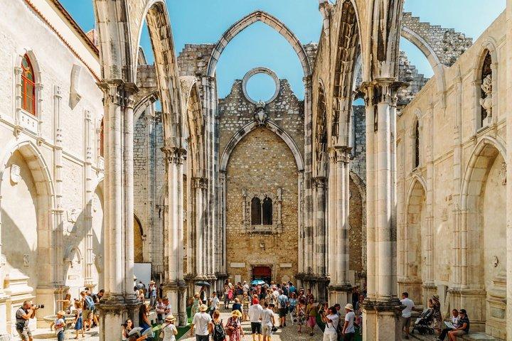 Lisbon Highlights for Newcomers Private Tour