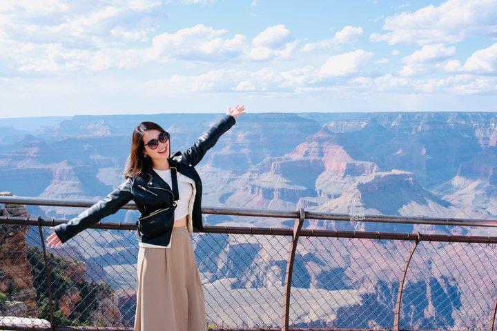 Grand Canyon and Lower Antelope Canyon 4-Day Tour from LA