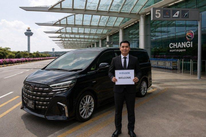 Singapore Changi Airport Private Transfer From or To City Center