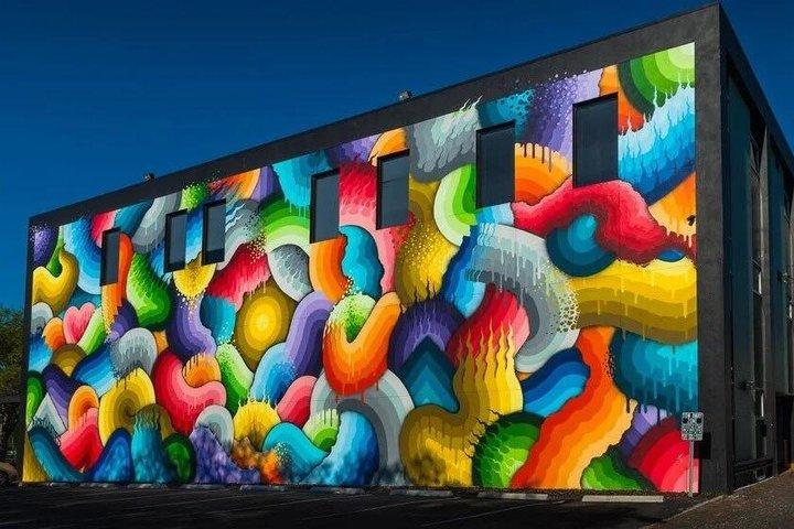 Private St. Petersburg Mural and Street Art Tour by Golf Cart