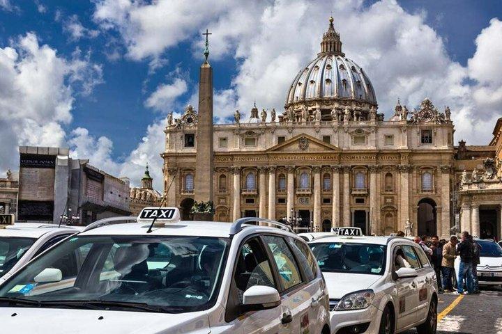 Premium Airport Transfer from FCO to Rome