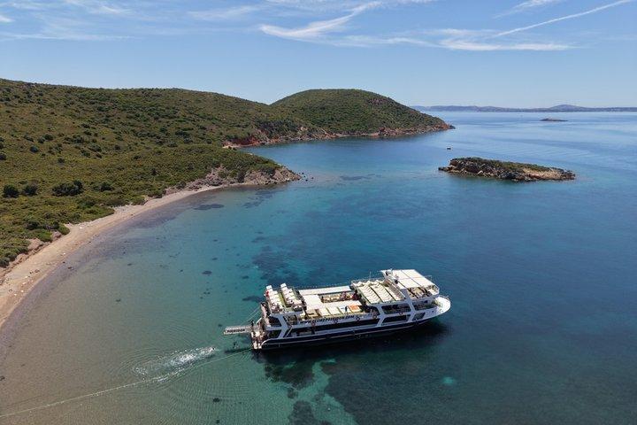 Cesme Boat Tour Hidden Bays Cruise with Swimming Stops