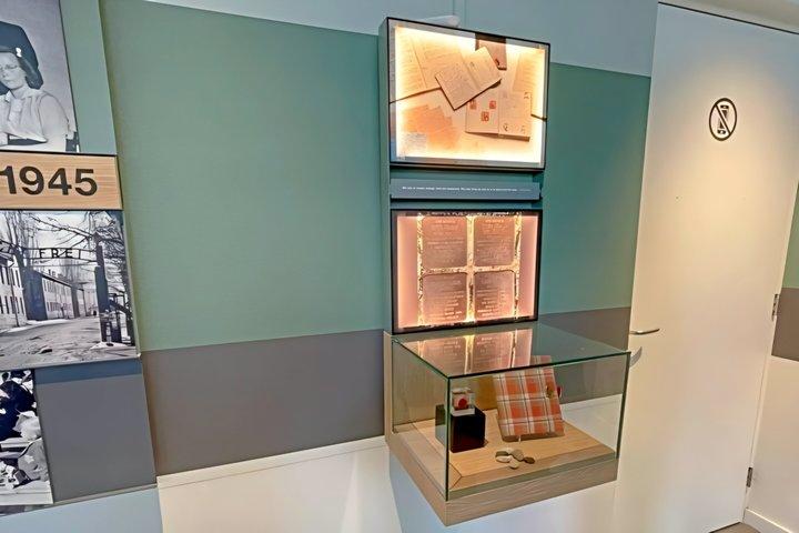 Anne Frank House: Last-Minute Entrance Ticket & Audio Guide