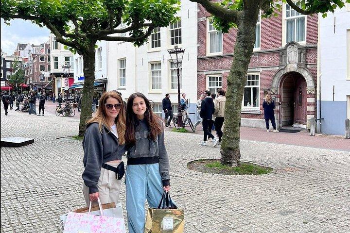 Private Amsterdam Shopping Tour with Fashion Expert Guide