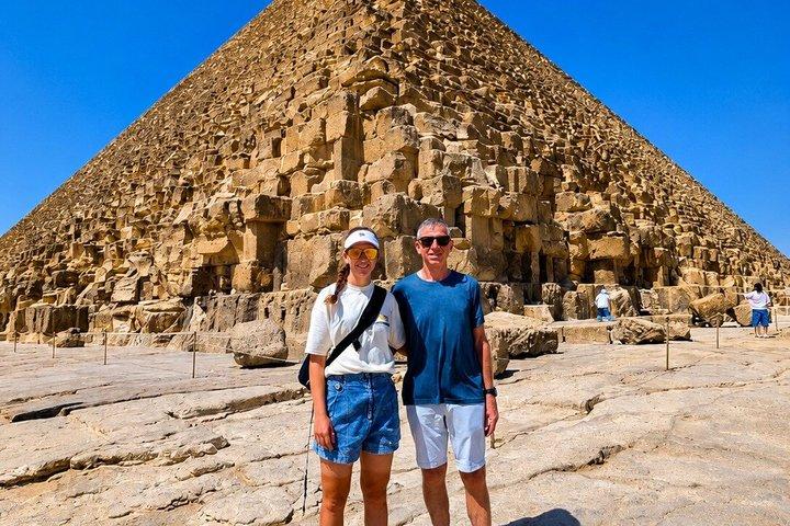 Private Giza Pyramids, Citadel & Historic Mosques Tour