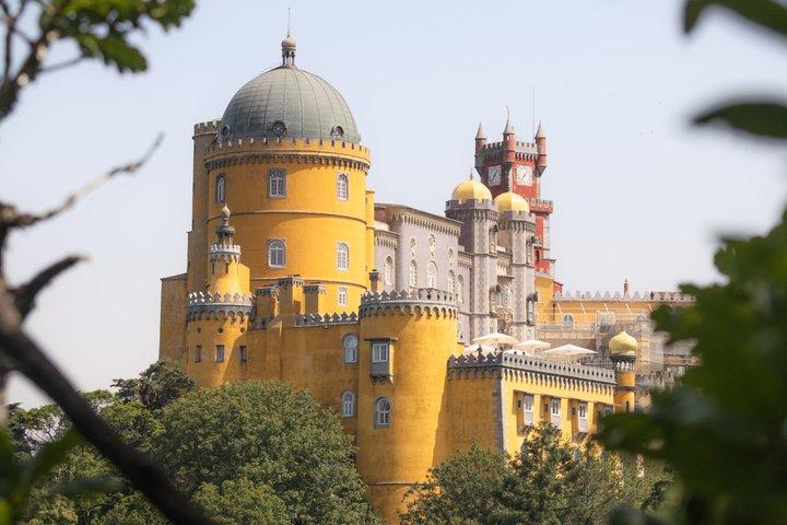 Private Half-Day Sintra Tour from Lisbon with Pena Palace Ticket