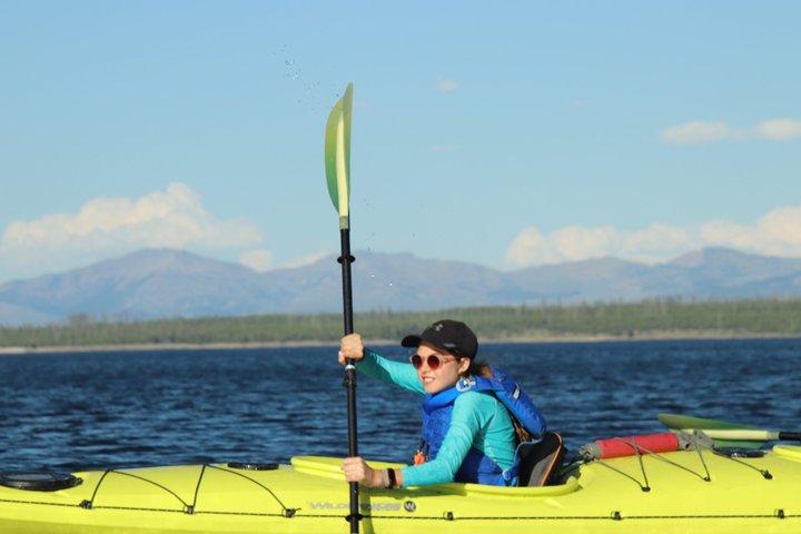 Yellowstone Lake & Hot Springs / 3 Hour Morning or Twilight Tour