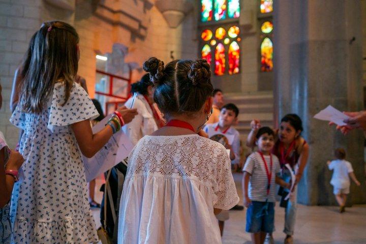 Barcelona Sagrada Familia Small Group Tour for Kids & Families