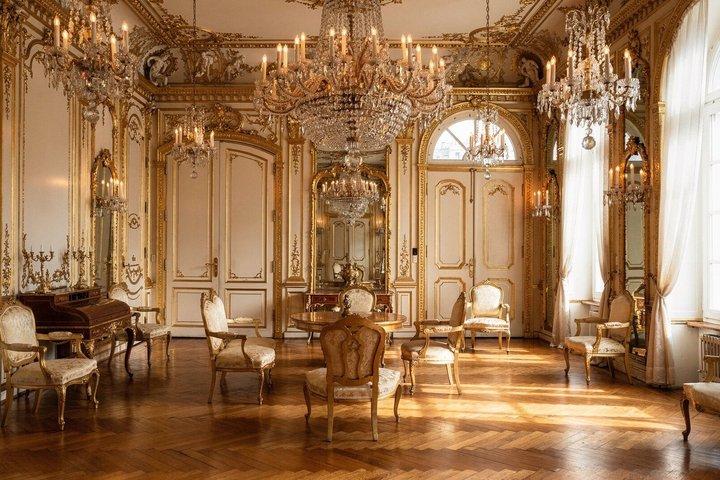 Sisi Pass with Schönbrunn Castle Sisi and Furniture Museum