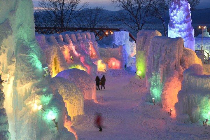 Lake Shikotsu Ice Festival Tour with Ice Art and Illumination