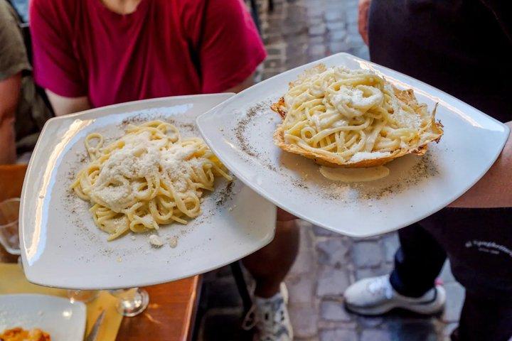 Rome: Award Winning Trastevere Group Food Tour with Wine