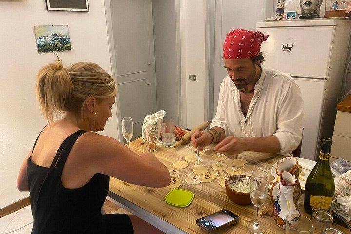 PRIVATE Venice Home Cooking Class & Rialto Market with Massimo