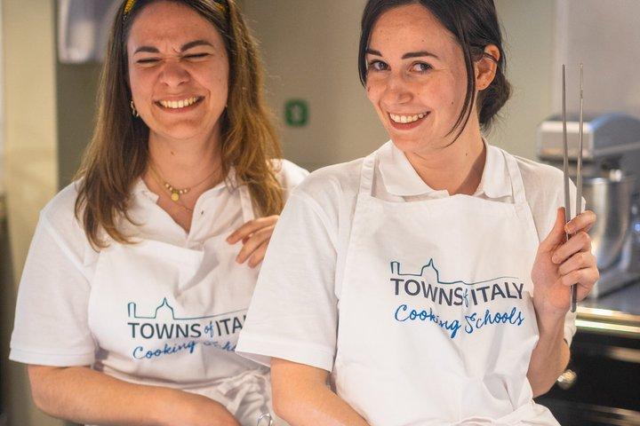 Milan Cooking Class: Pizza & Gelato or Pasta & Tiramisu