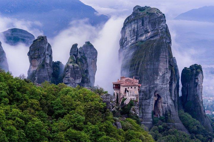Athens: Meteora Monasteries, Caves & Coastal Stopovers with Lunch