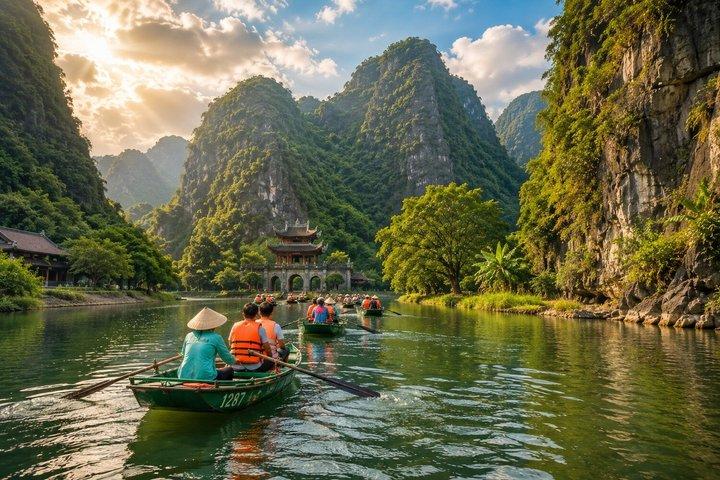 From Ninh Binh: Bich Dong, Hoa Lu, Trang An, Mua Cave Small Group