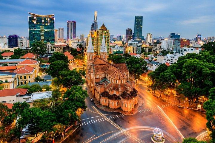Ho Chi Minh City half day Tour: Markets, History & Culture
