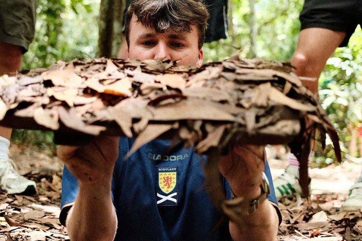 Private Half-Day Tour: Cu Chi Tunnels and War Remnants Museum