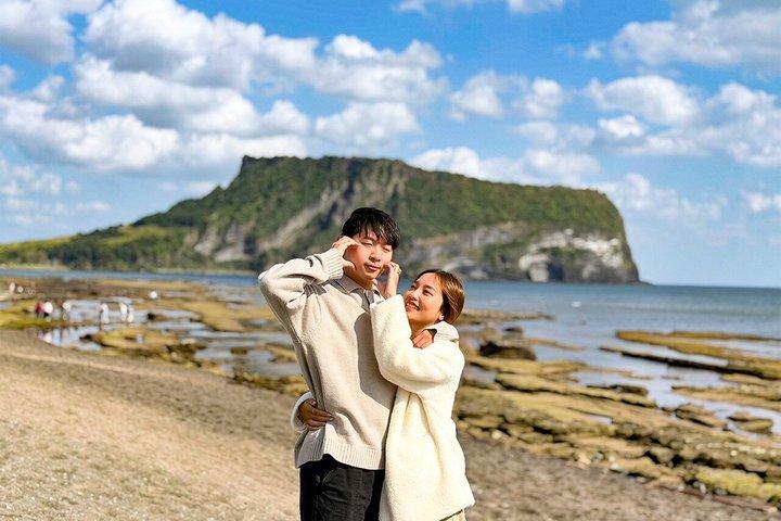 Jeju Island Popular Sightseeing Private Car Charter Tour 5/9hours