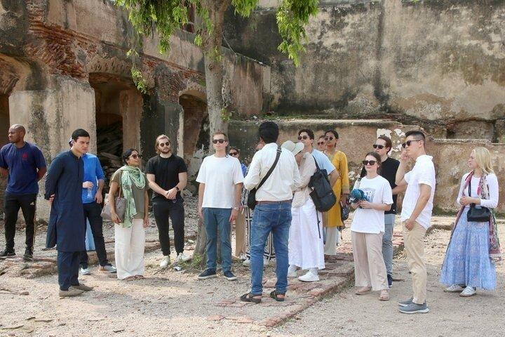 Lahore Private Tour-Fort, Walled City Royal Mosque & Wagah Border