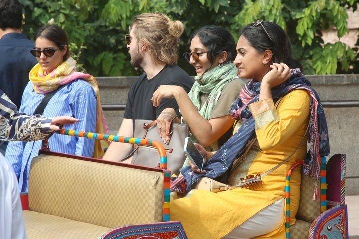 Lahore Private Tour-Fort, Walled City Royal Mosque & Wagah Border